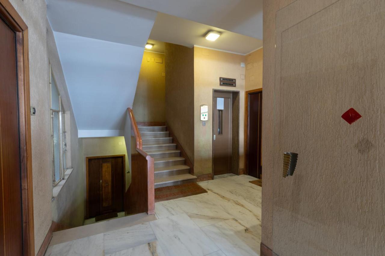 Alexandra Apartment Рим Екстер'єр фото