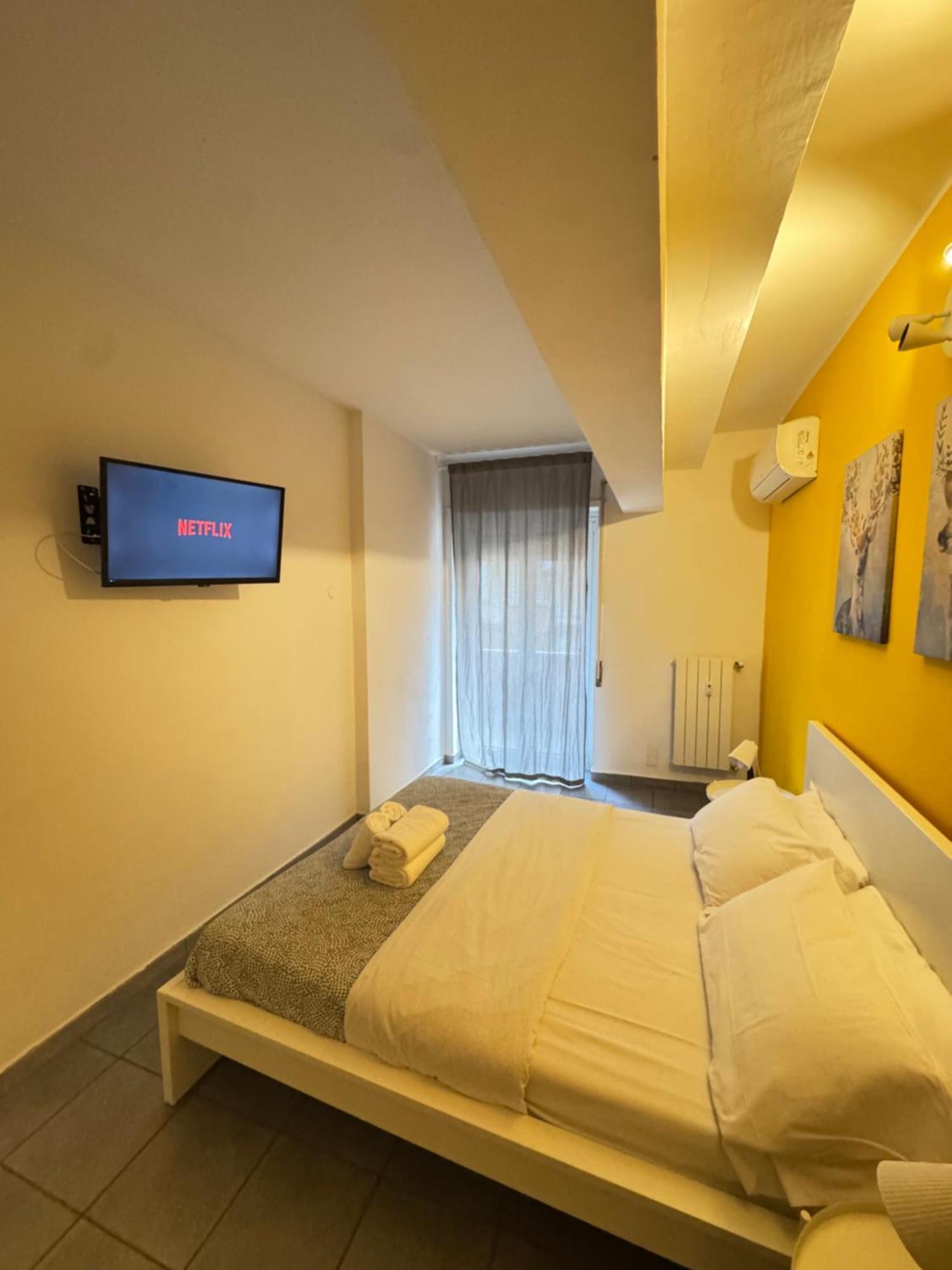 Alexandra Apartment Рим Екстер'єр фото